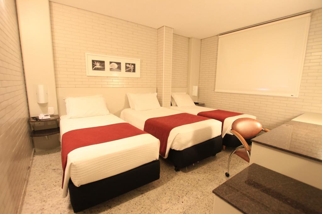 Hotel Confiance Batel Curitiba Buitenkant foto