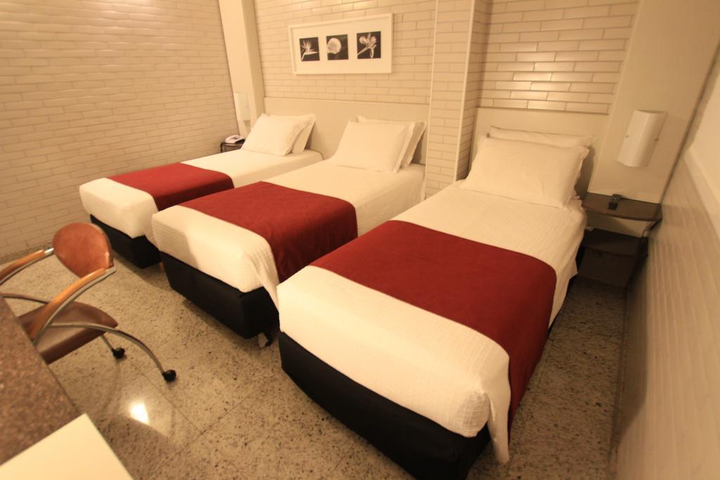 Hotel Confiance Batel Curitiba Kamer foto